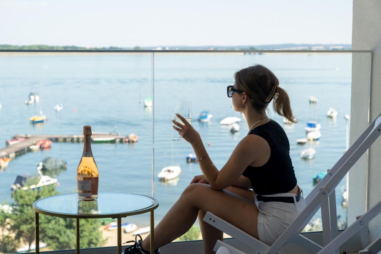 Ow Mewa Domki Apartamenty Nad Jeziorem Nysa Bagian luar foto